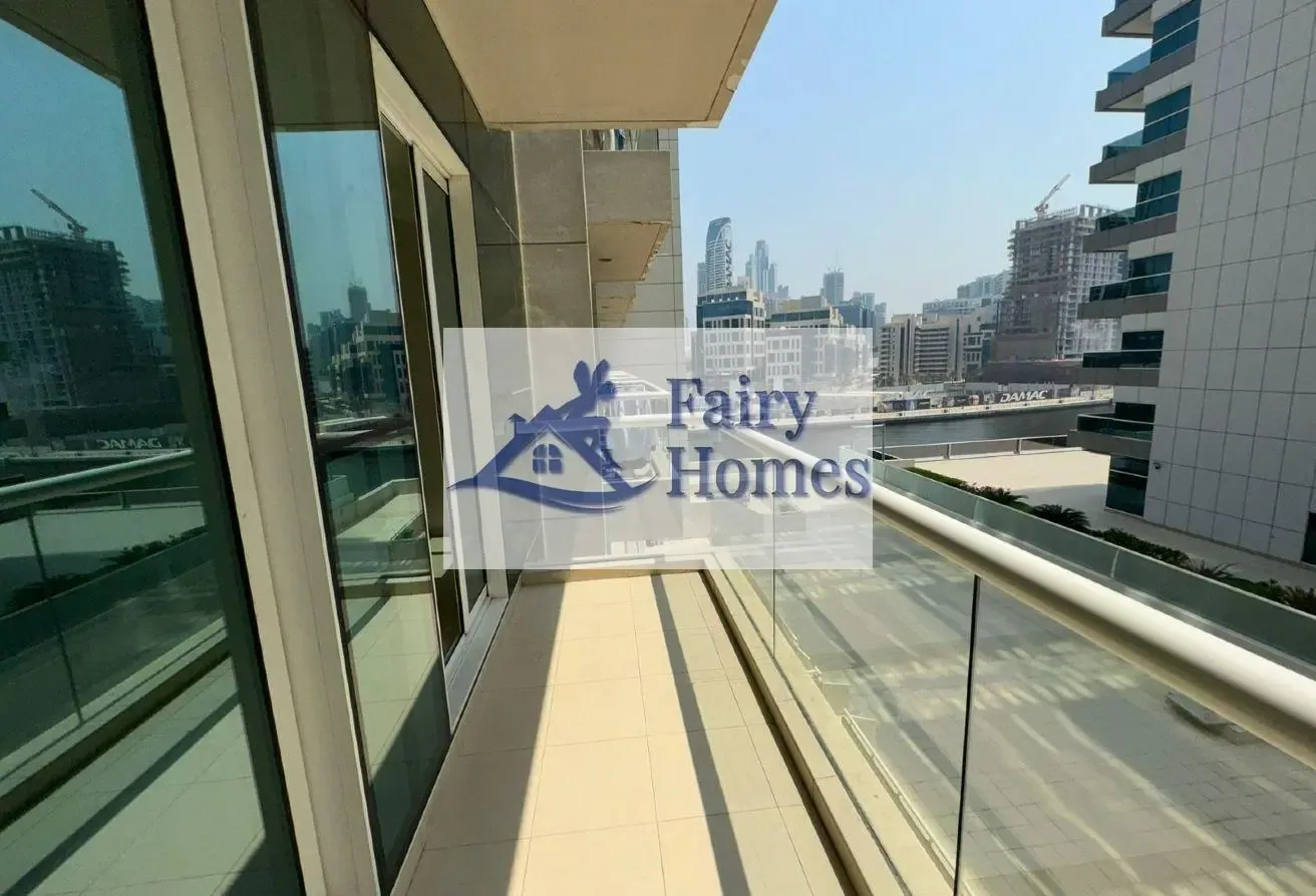 Mayfair Tower 1 BR Apartment | Canal & Burj View