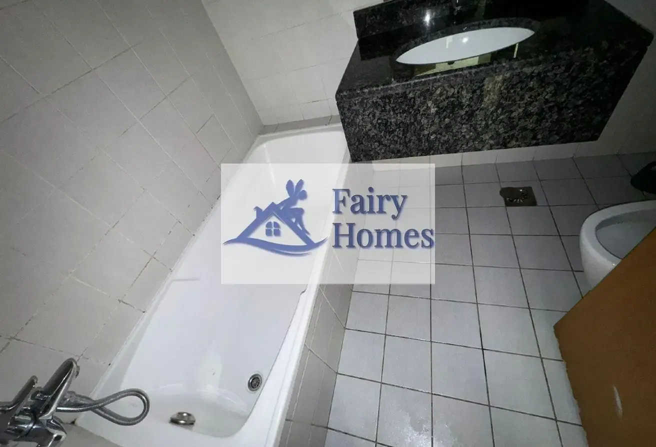 Mayfair Tower 1 BR Apartment | Canal & Burj View