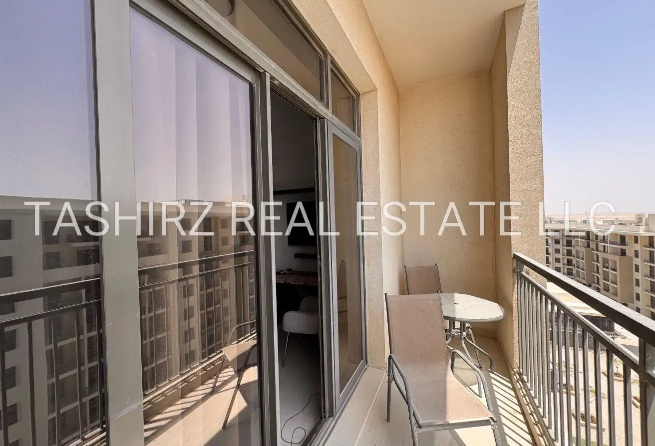 FURNISHED | RENTED | TOWNSQUARE LIVING
