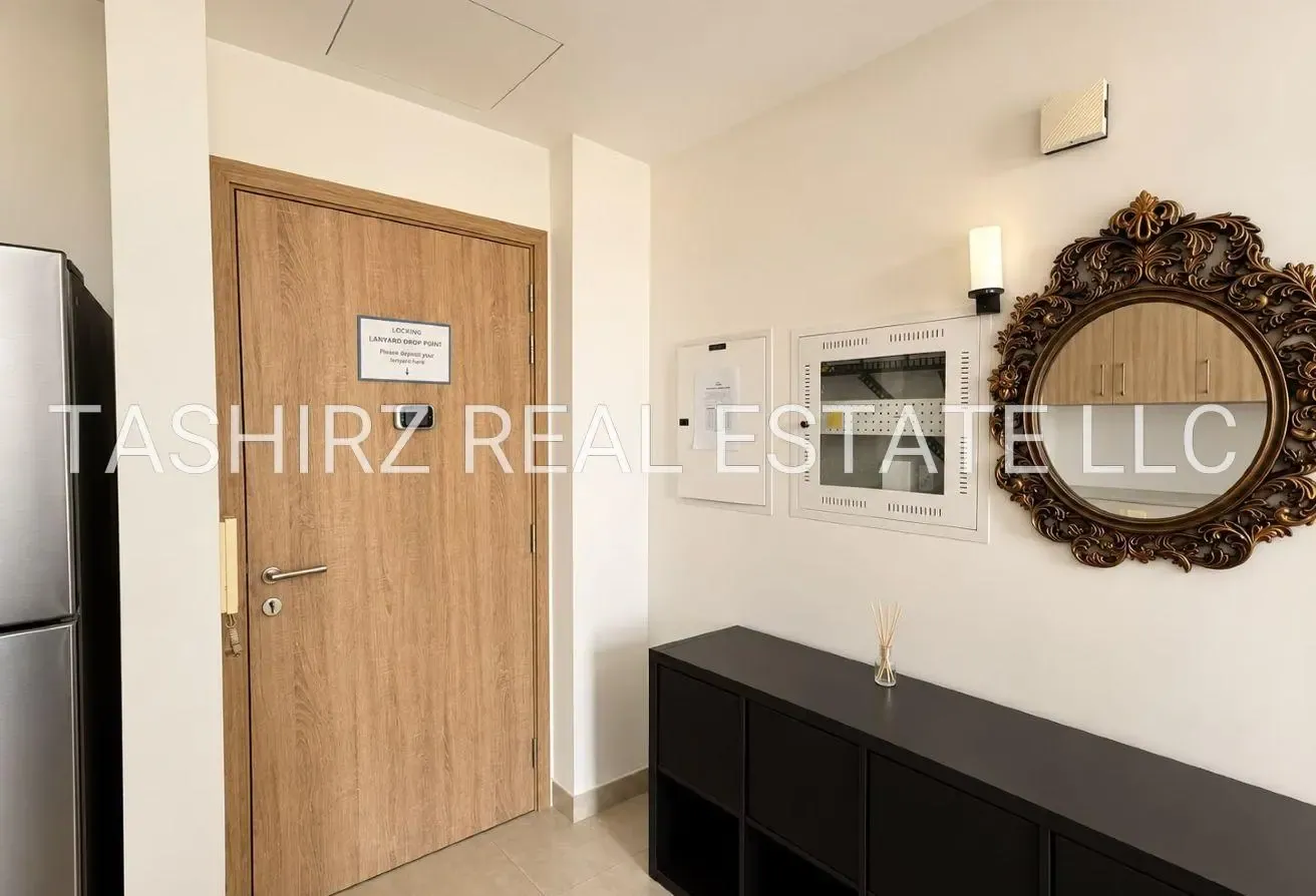 FURNISHED | RENTED | TOWNSQUARE LIVING