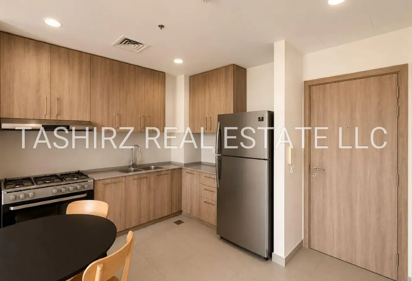 FURNISHED | RENTED | TOWNSQUARE LIVING