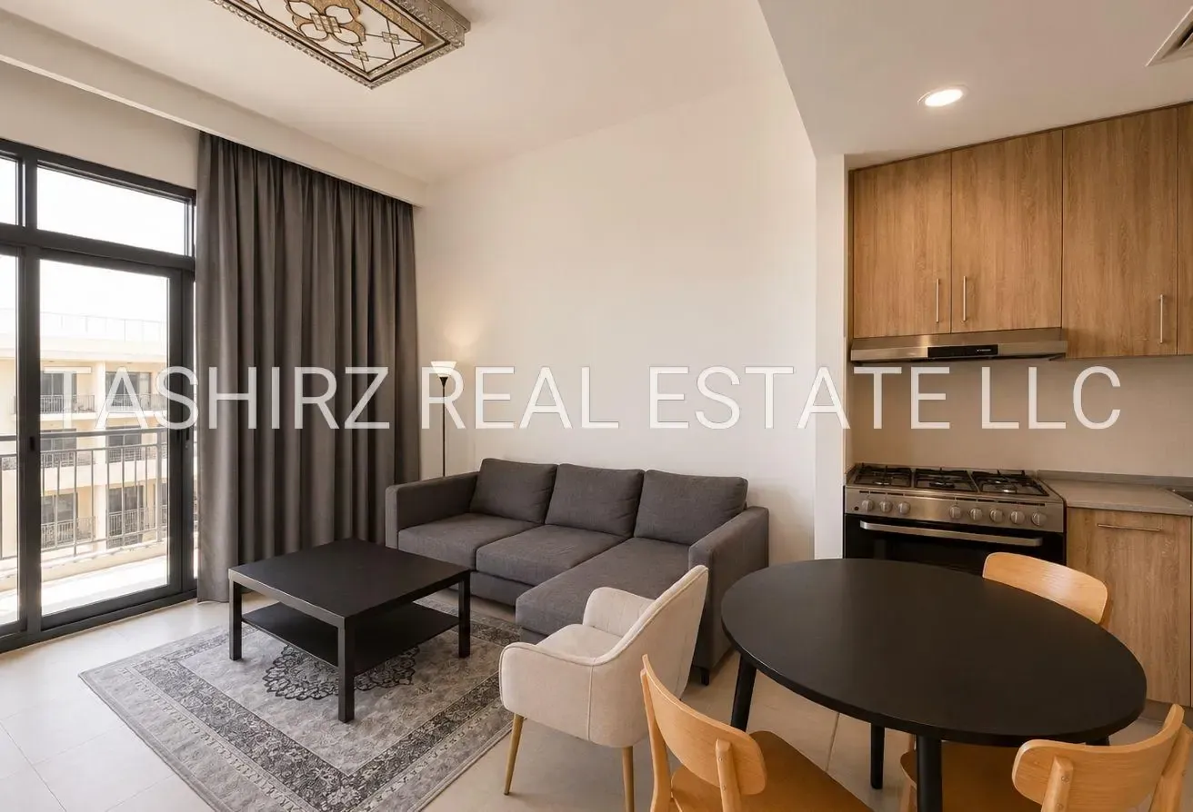 FURNISHED | RENTED | TOWNSQUARE LIVING