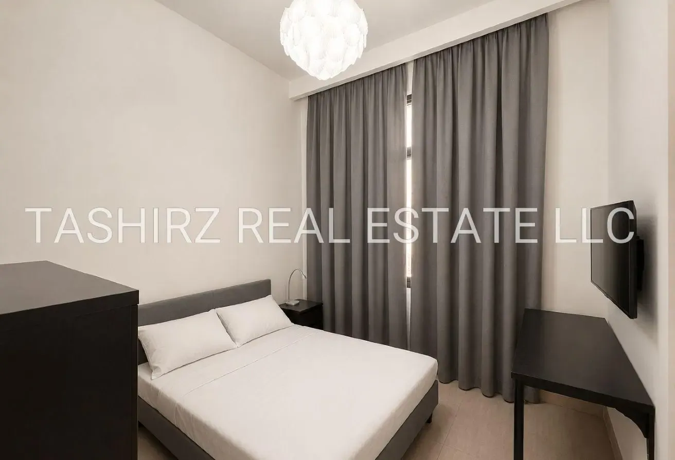 FURNISHED | RENTED | TOWNSQUARE LIVING