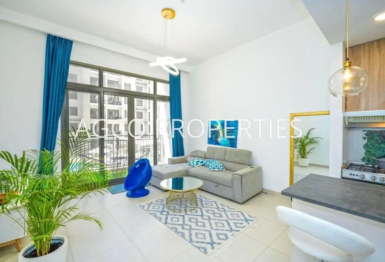 Spacious 2Br | Prime Location | Pool View