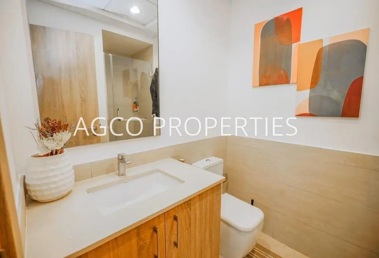 Spacious 2Br | Prime Location | Pool View