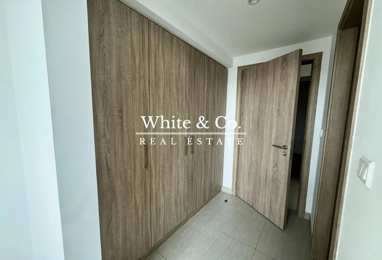 Two En-suites | Corner Unit | Full Park View