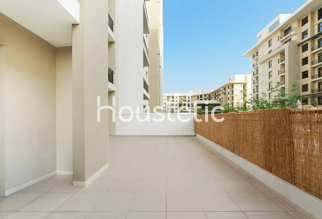 EXCLUSIVE | VACANT | LARGE TERRACE | 1,690 Sq.Ft