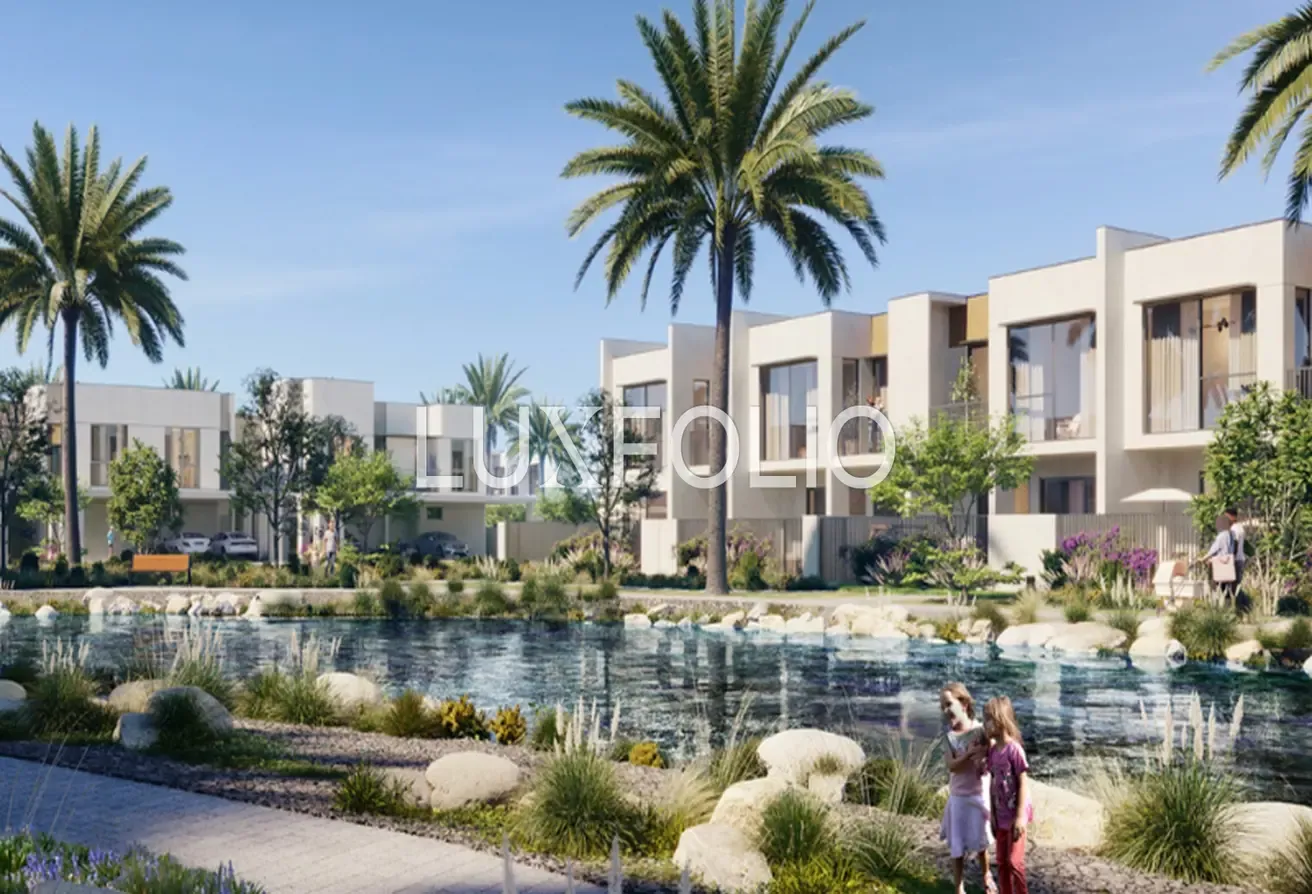 Single Row | Good Location | Lagoon Community