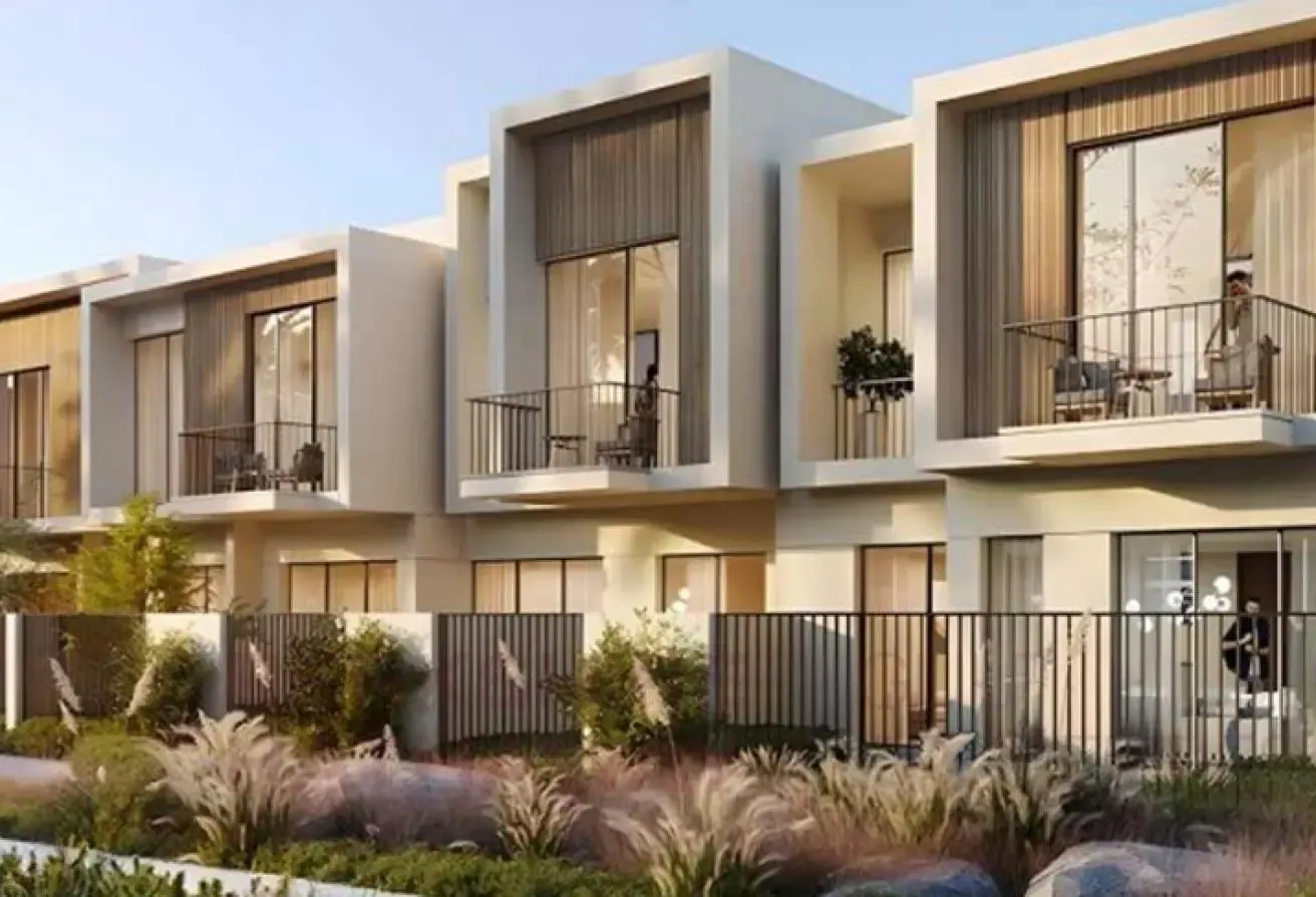 3 BR Townhouse for Sale in Nima