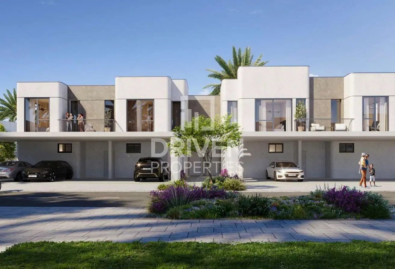 Best Price | Modern Family Home | Single Row