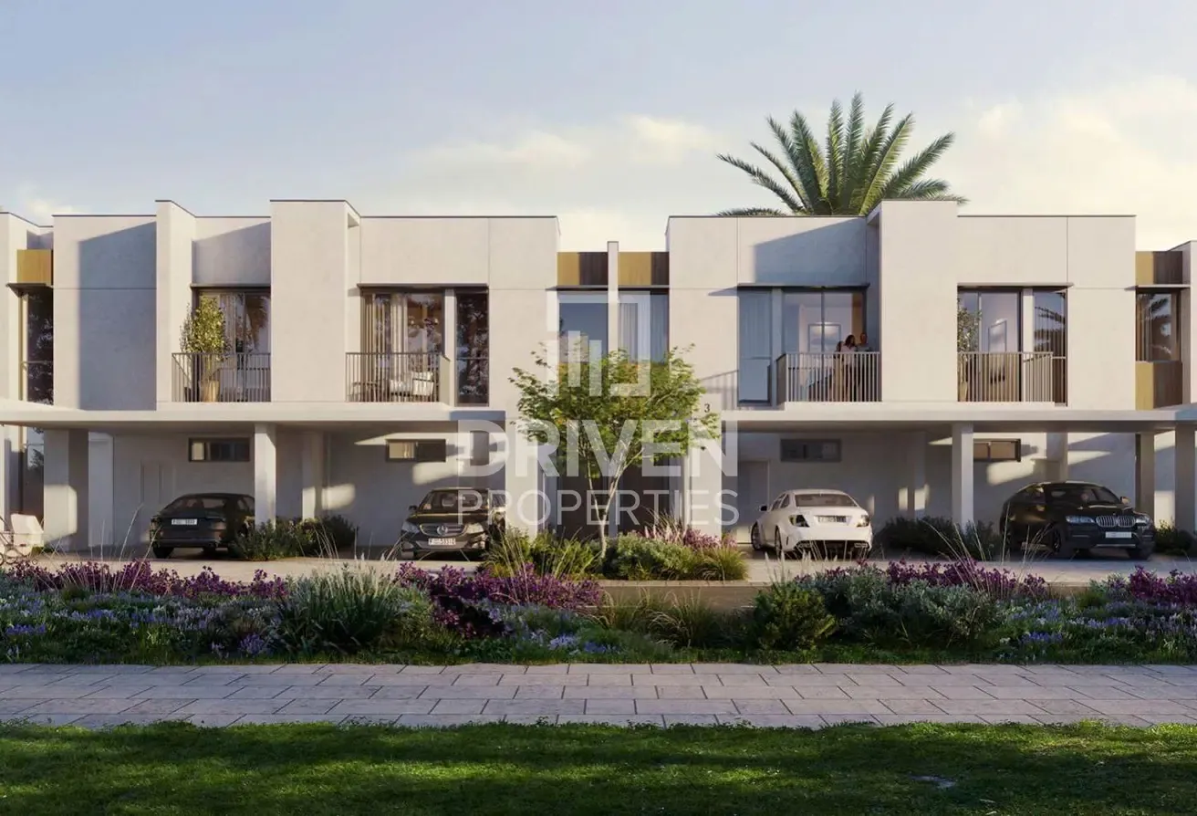 Single Row | Walk to Clubhouse | Corner End Unit
