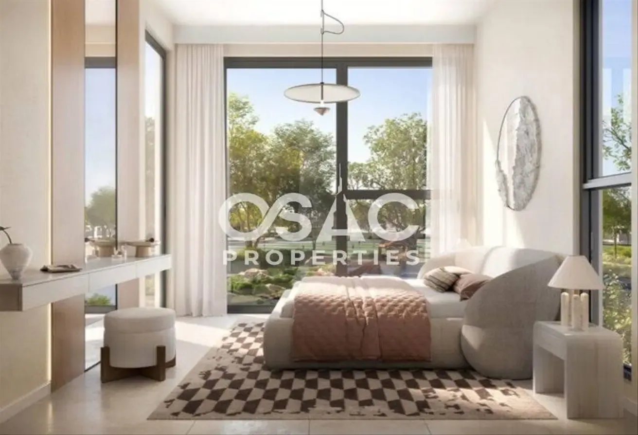 Single Row   Near Amenities| Prime Location