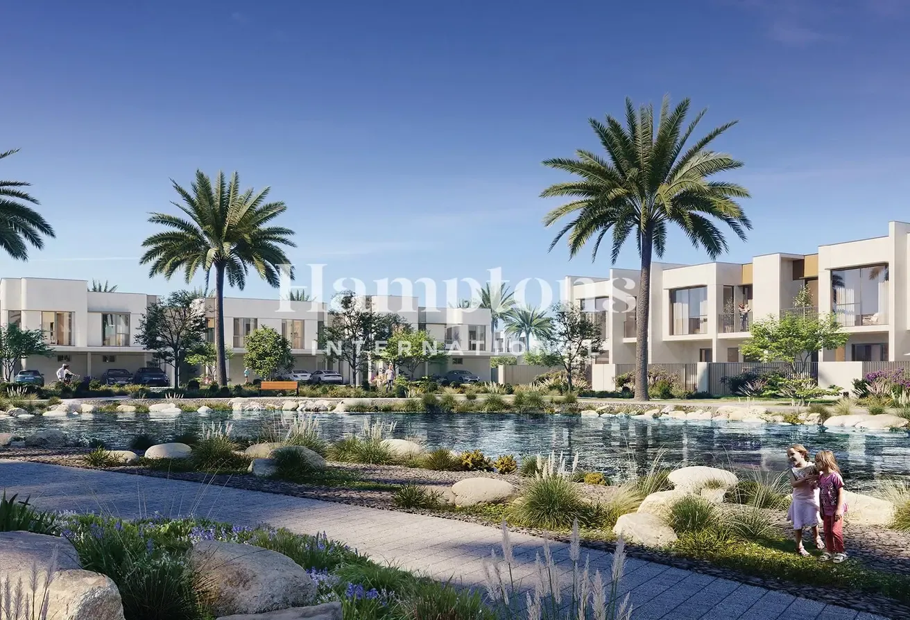 4BR Main Park-Backing | Huge Plot | Deal