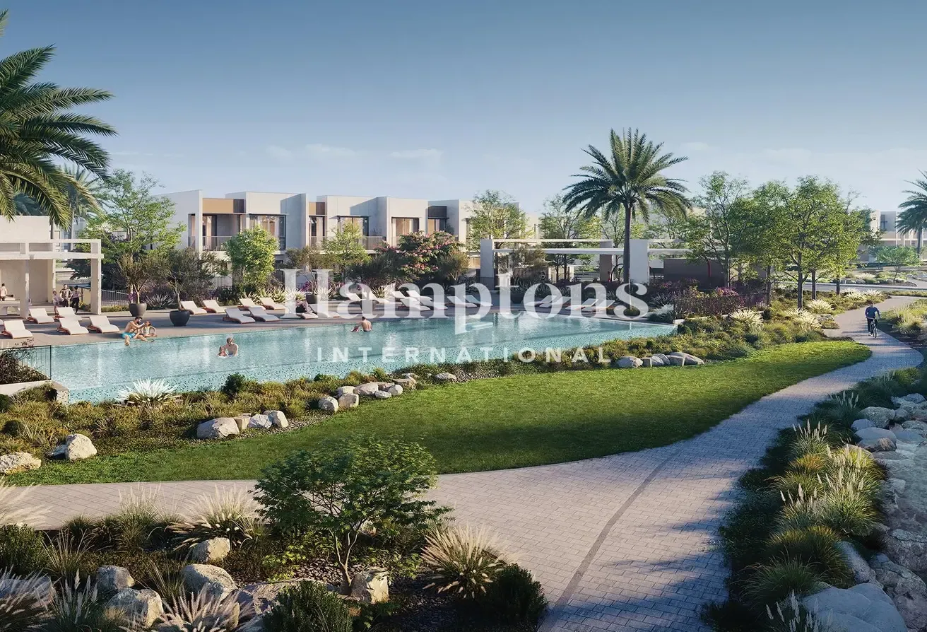 4BR Main Park-Backing | Huge Plot | Deal