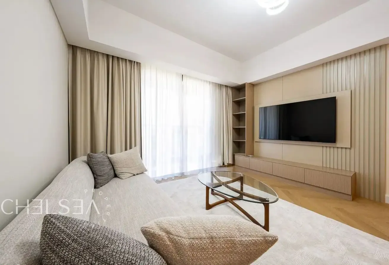 HIGH-FLOOR | RENOVATED | FULLY FURNISHED