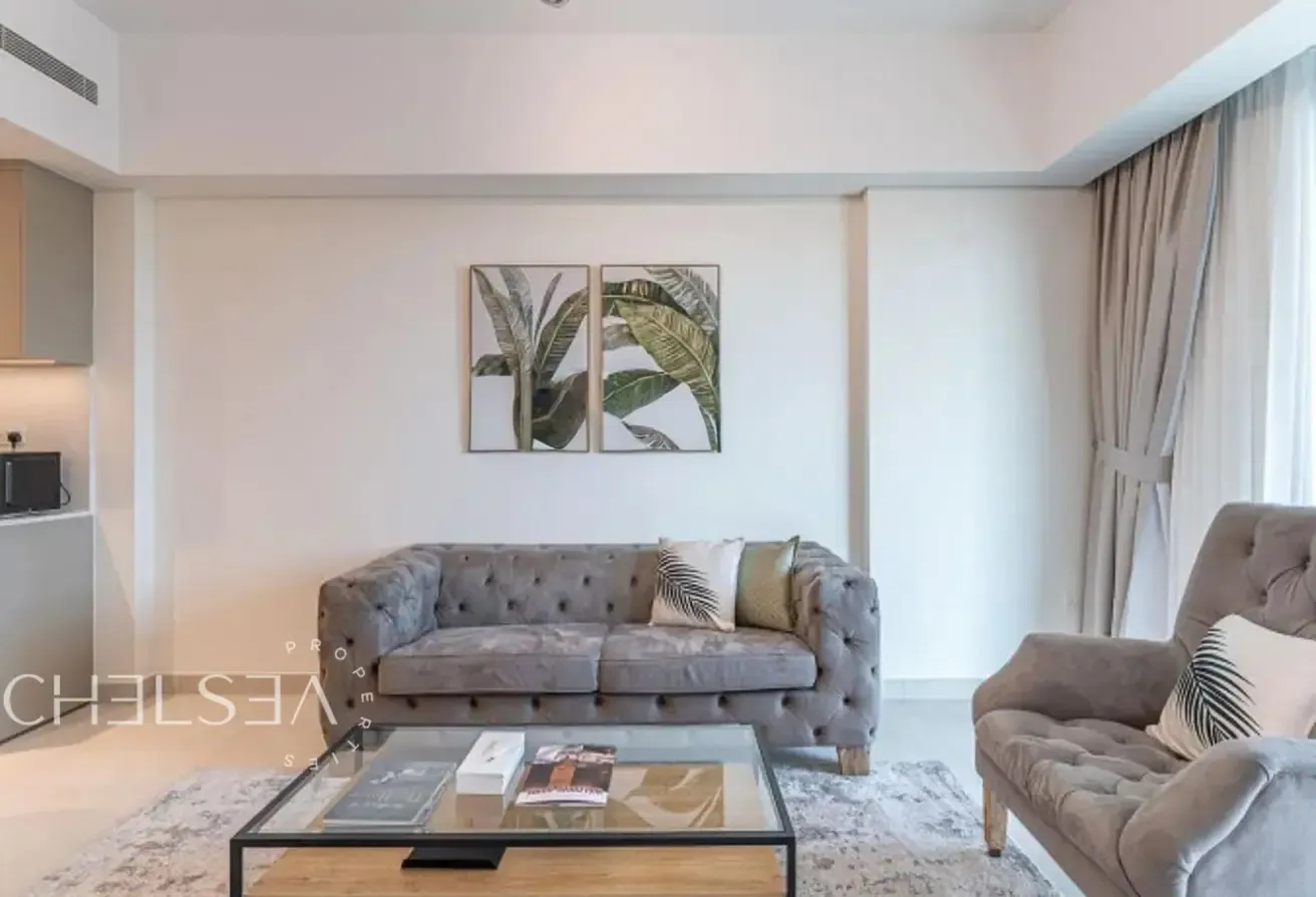 1 CHEQUE | COMMUNITY VIEW | HIGH FLOOR | VACANT