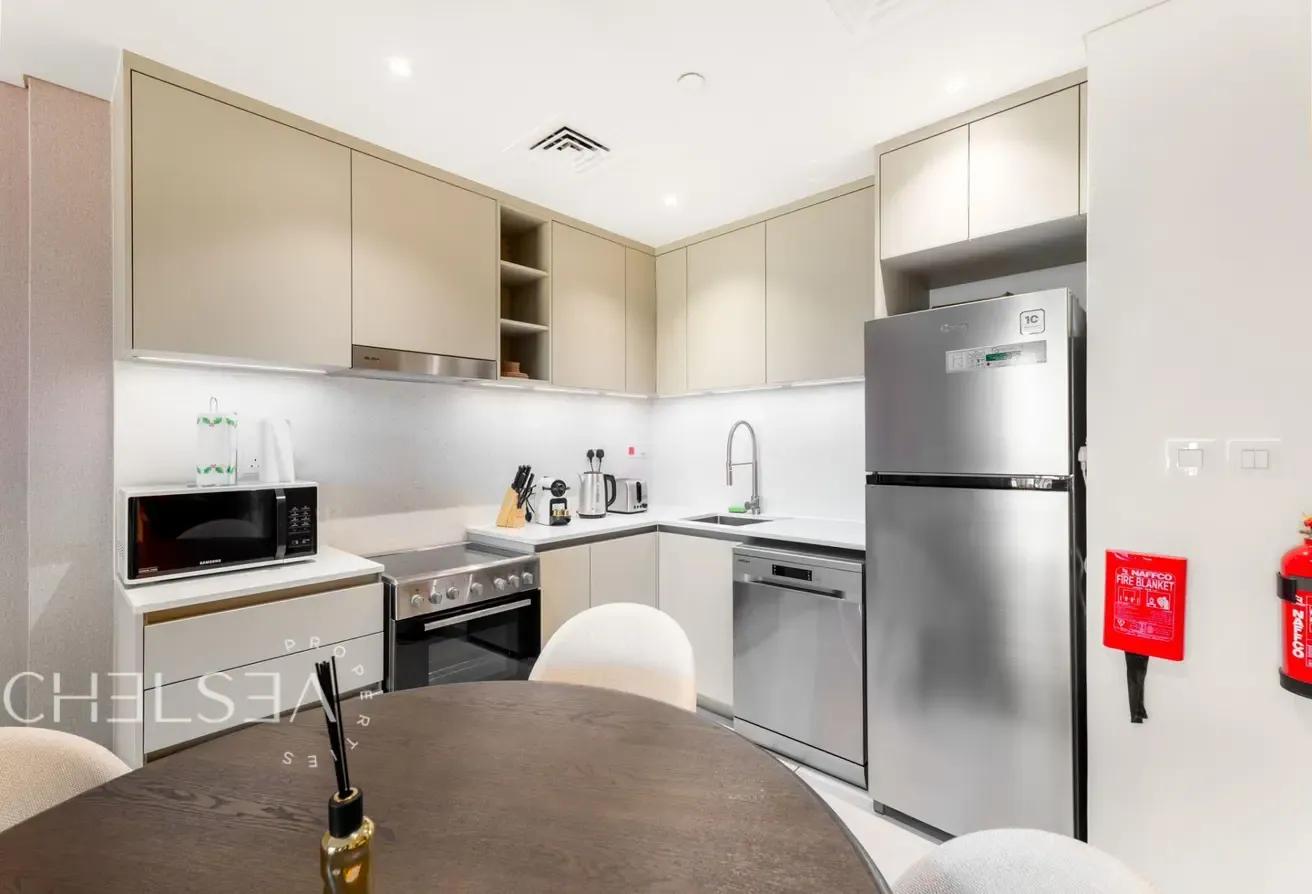 BRAND NEW | HIGH FLOOR | FURNISHED | NEVER RENTED