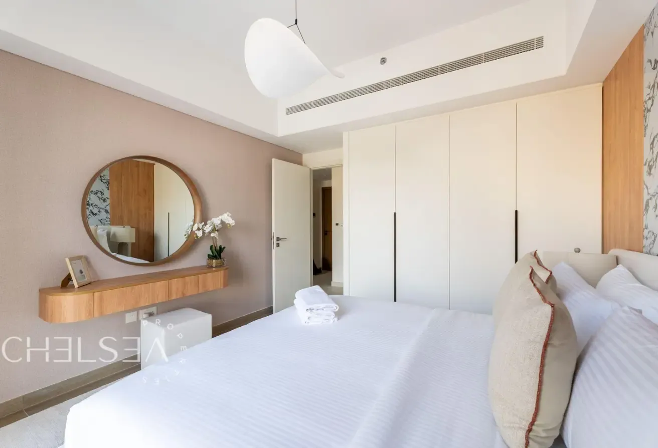 BRAND NEW | HIGH FLOOR | FURNISHED | NEVER RENTED