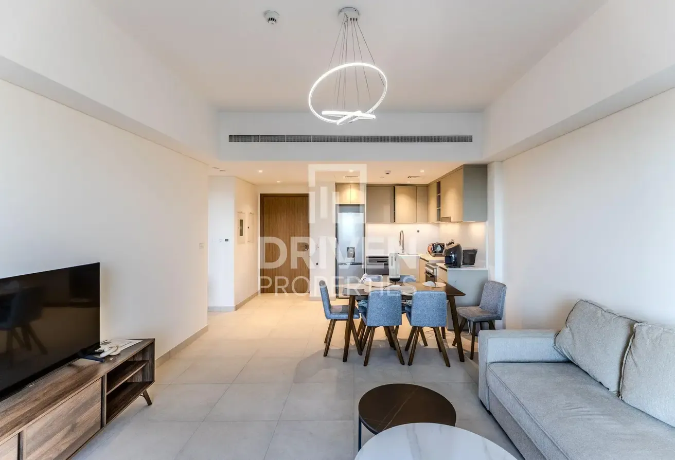 Bright Apartment | Furnished | Brand New | Vacant