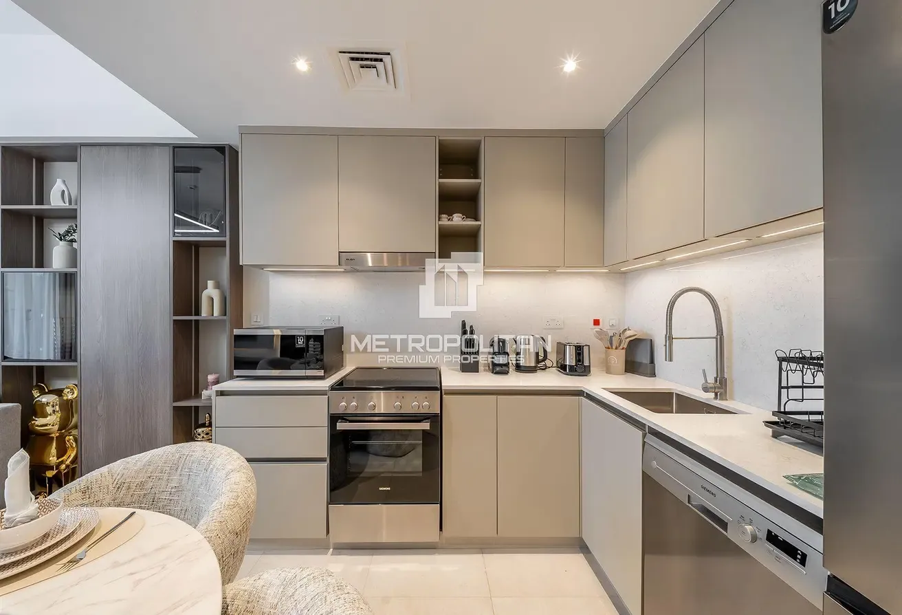 Upgraded |Furnished with luxury Style | Great View