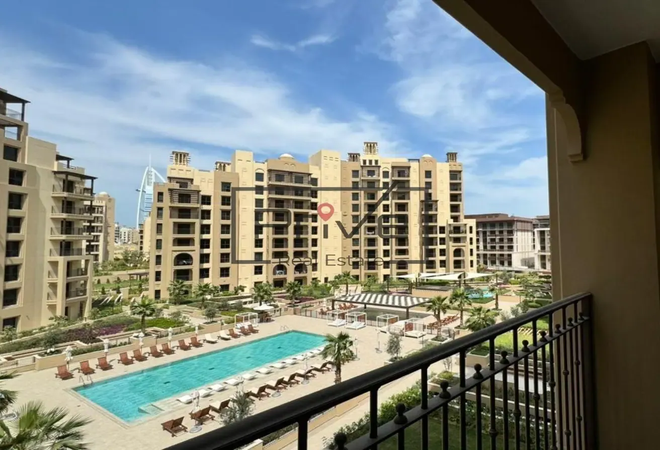 Park and Pool View | Ready to Move-in | Spacious
