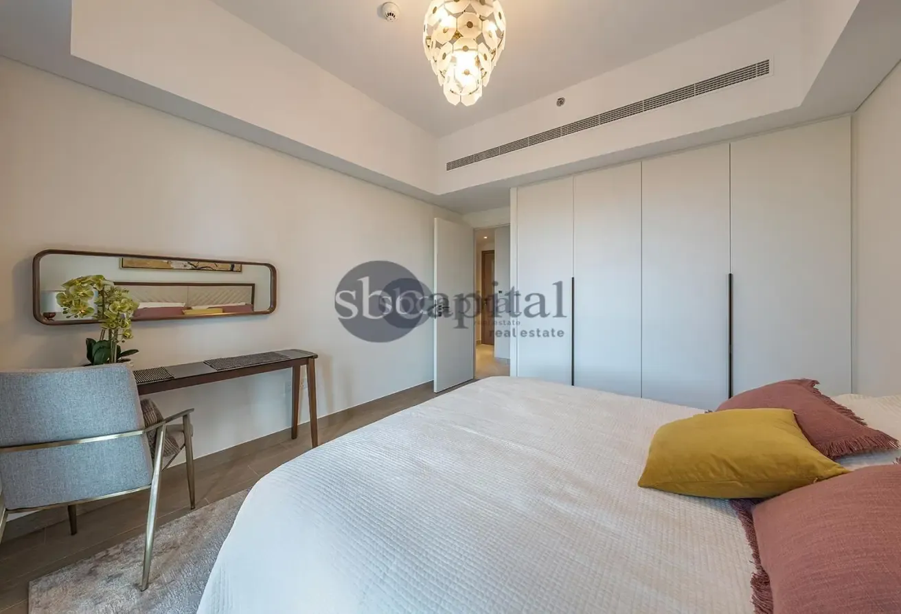 12 CHQS|SKYLINE VIEW | FULLY FURNISHED | BRAND NEW