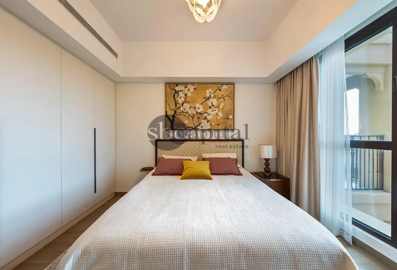 12 CHQS|SKYLINE VIEW | FULLY FURNISHED | BRAND NEW