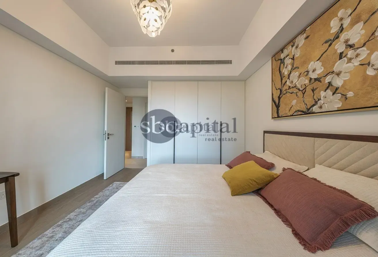 12 CHQS|SKYLINE VIEW | FULLY FURNISHED | BRAND NEW
