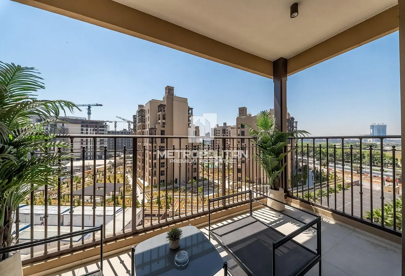 Furnished | Spacious 1 Bedroom | Community View
