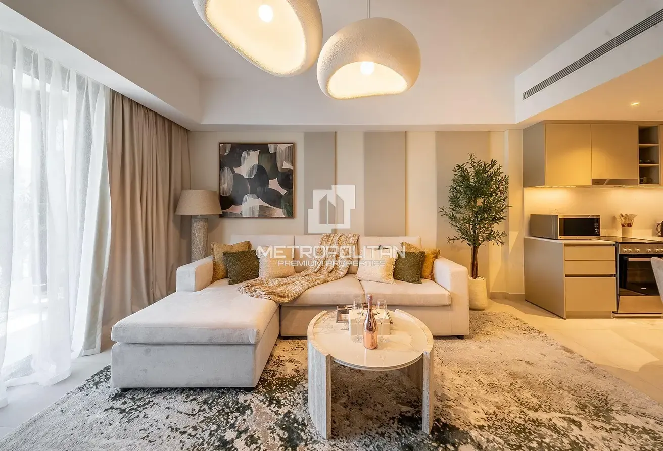 Furnished | Spacious 1 Bedroom | Community View