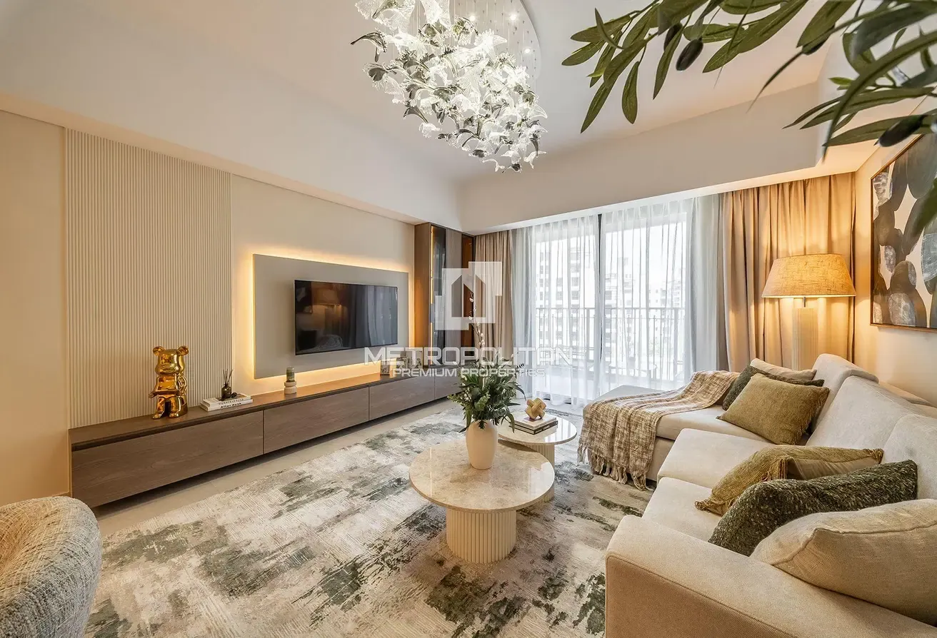Upgraded | Furnished | Pool View | Prime Location