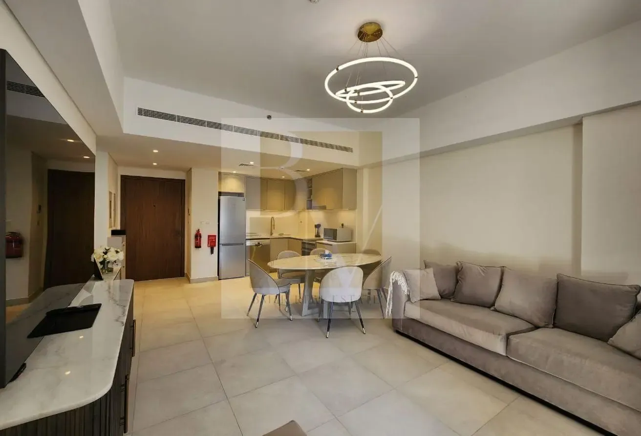 Burj and Pool View | High Floor | Vacant | 1 BR