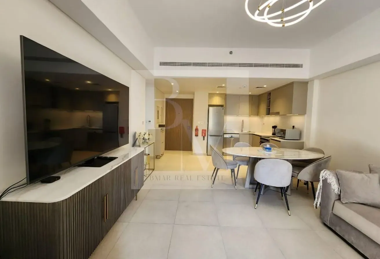 Burj and Pool View | High Floor | Vacant | 1 BR