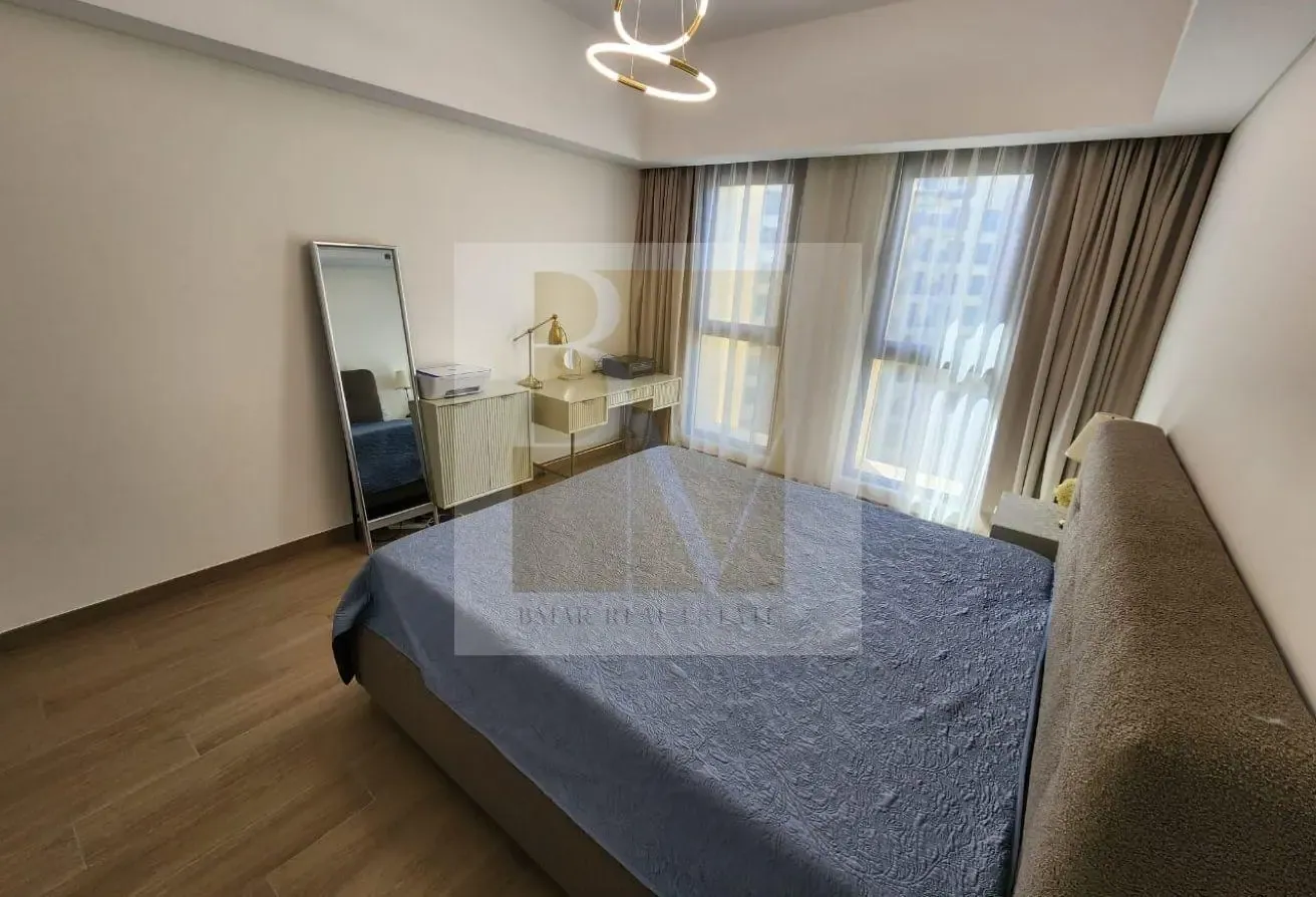 Burj and Pool View | High Floor | Vacant | 1 BR