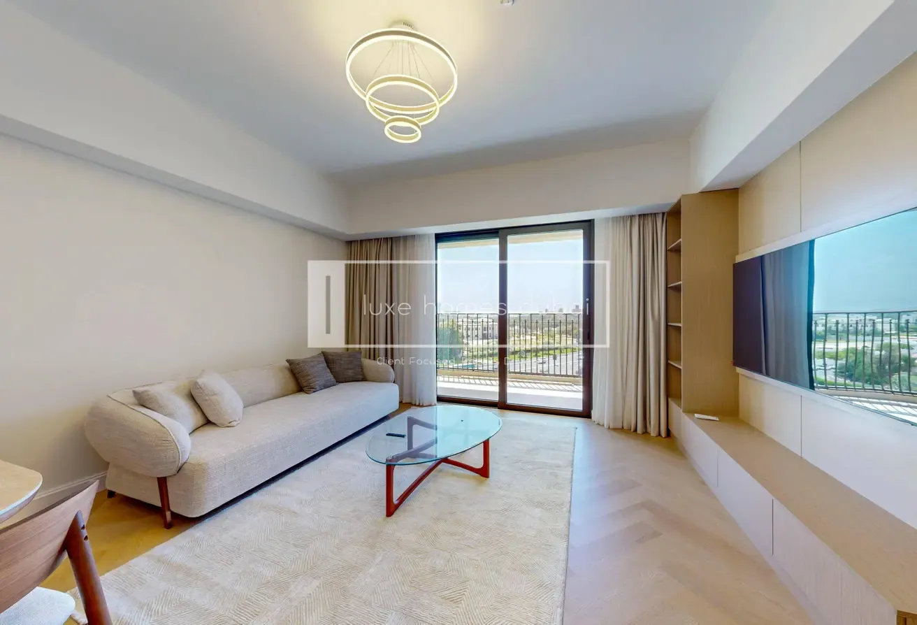 VACANT | FULLY FURNISHED | READY TO MOVE IN