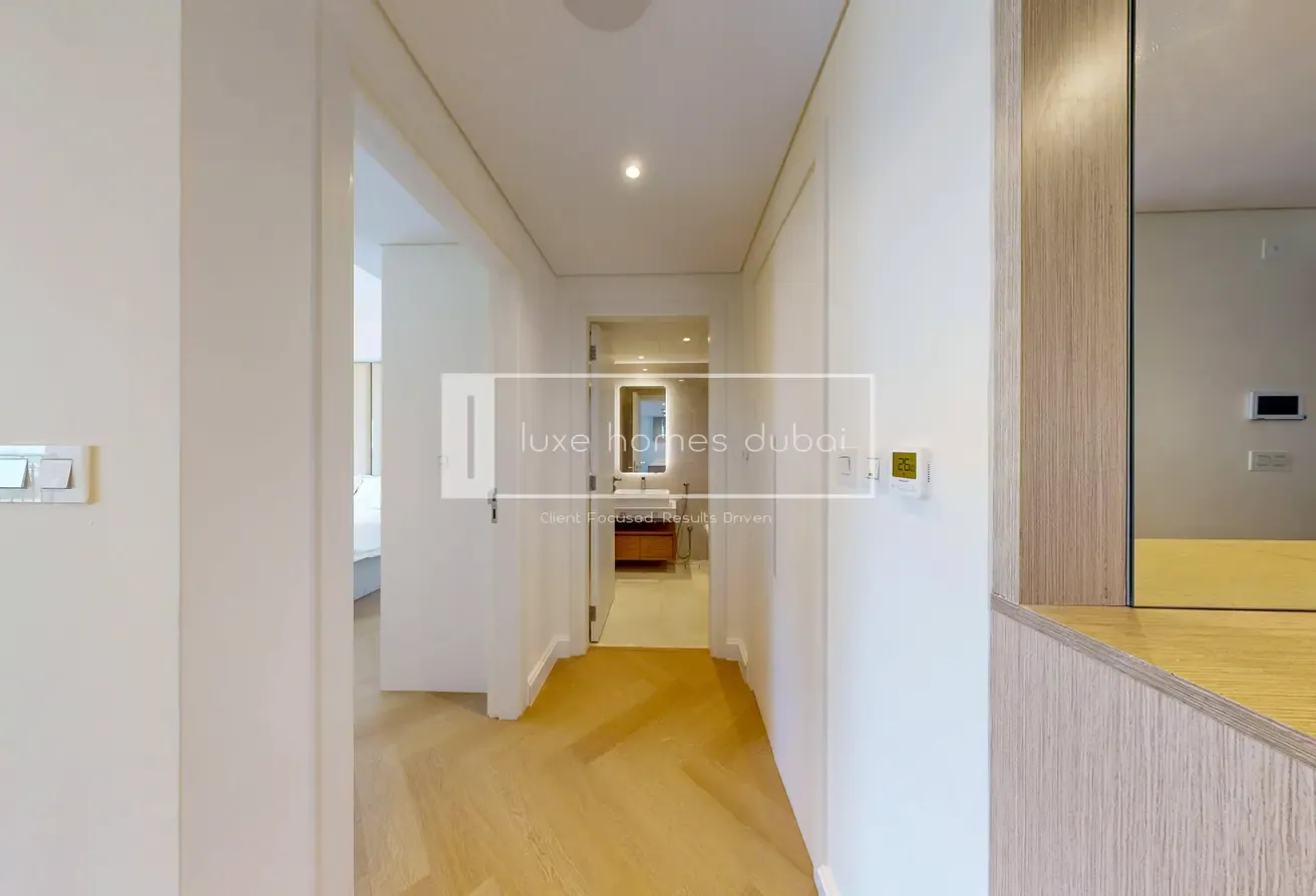 VACANT | FULLY FURNISHED | READY TO MOVE IN