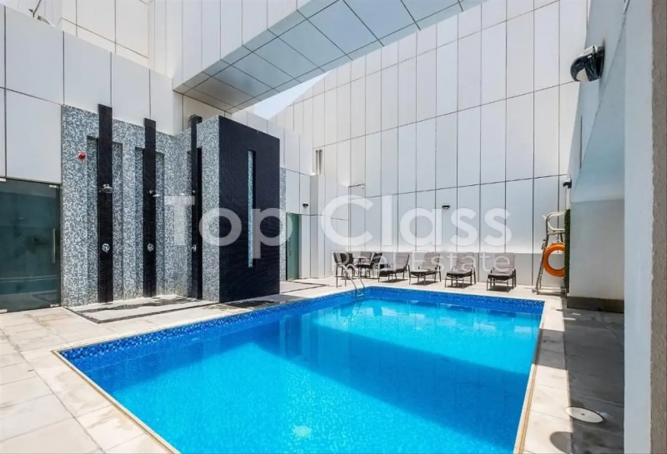 Golf Course View | Furnished | Vacant