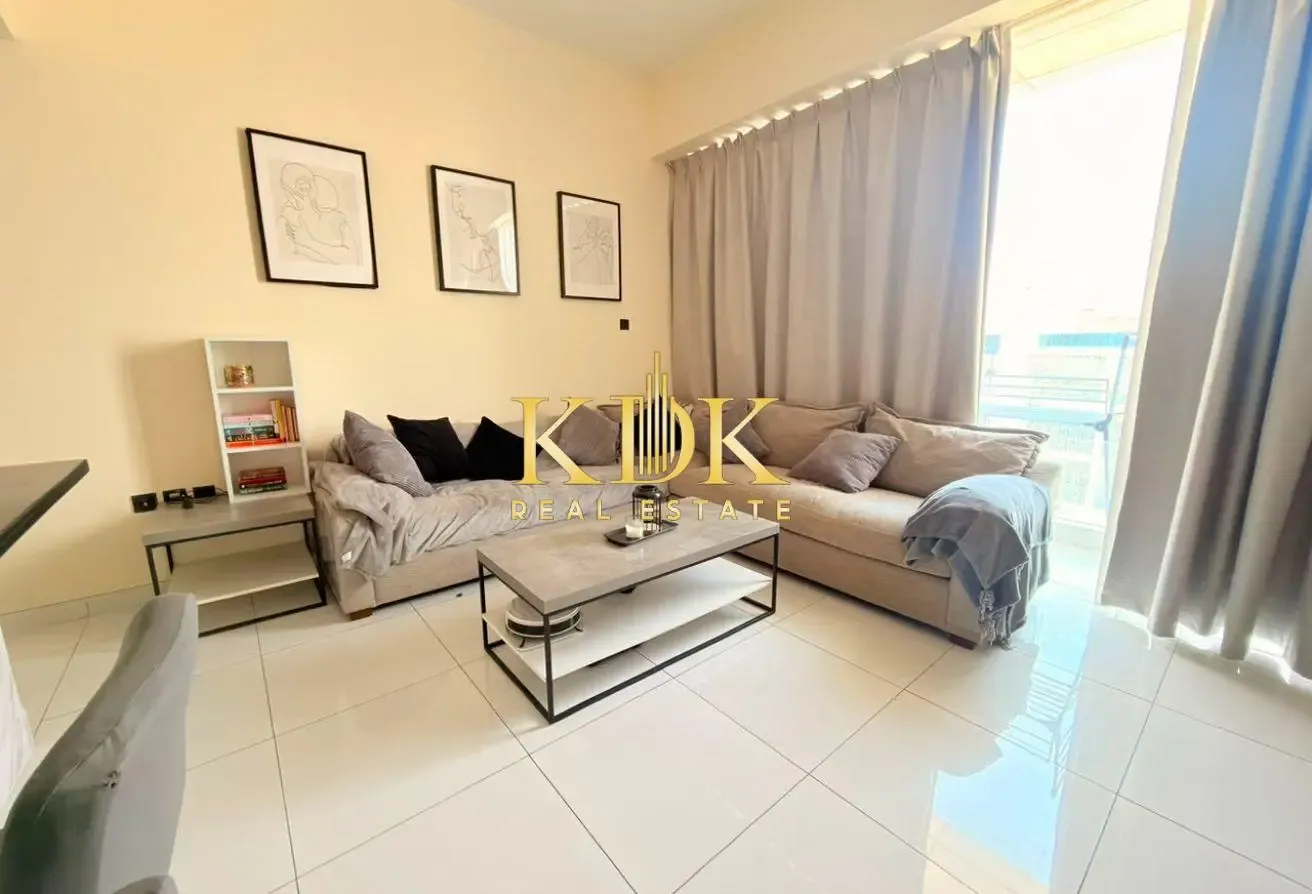 Modern Apartment | Fully Furnished | High Floor
