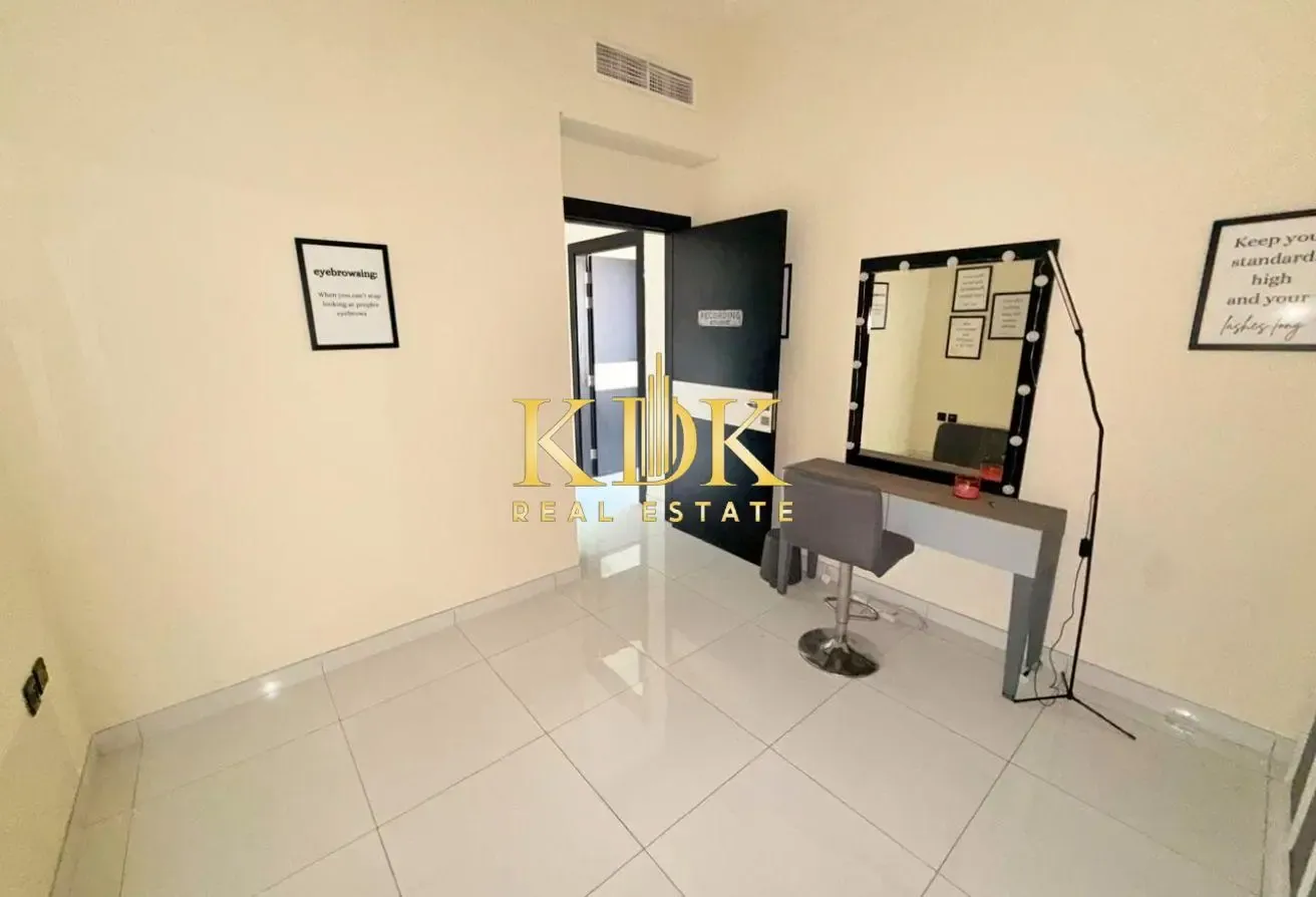 Modern Apartment | Fully Furnished | High Floor