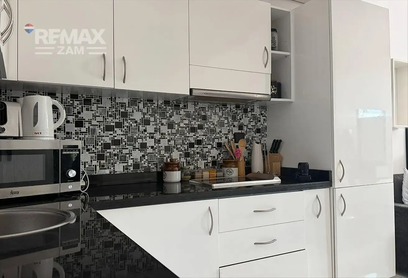 Golf Course View | High Floor | Furnished