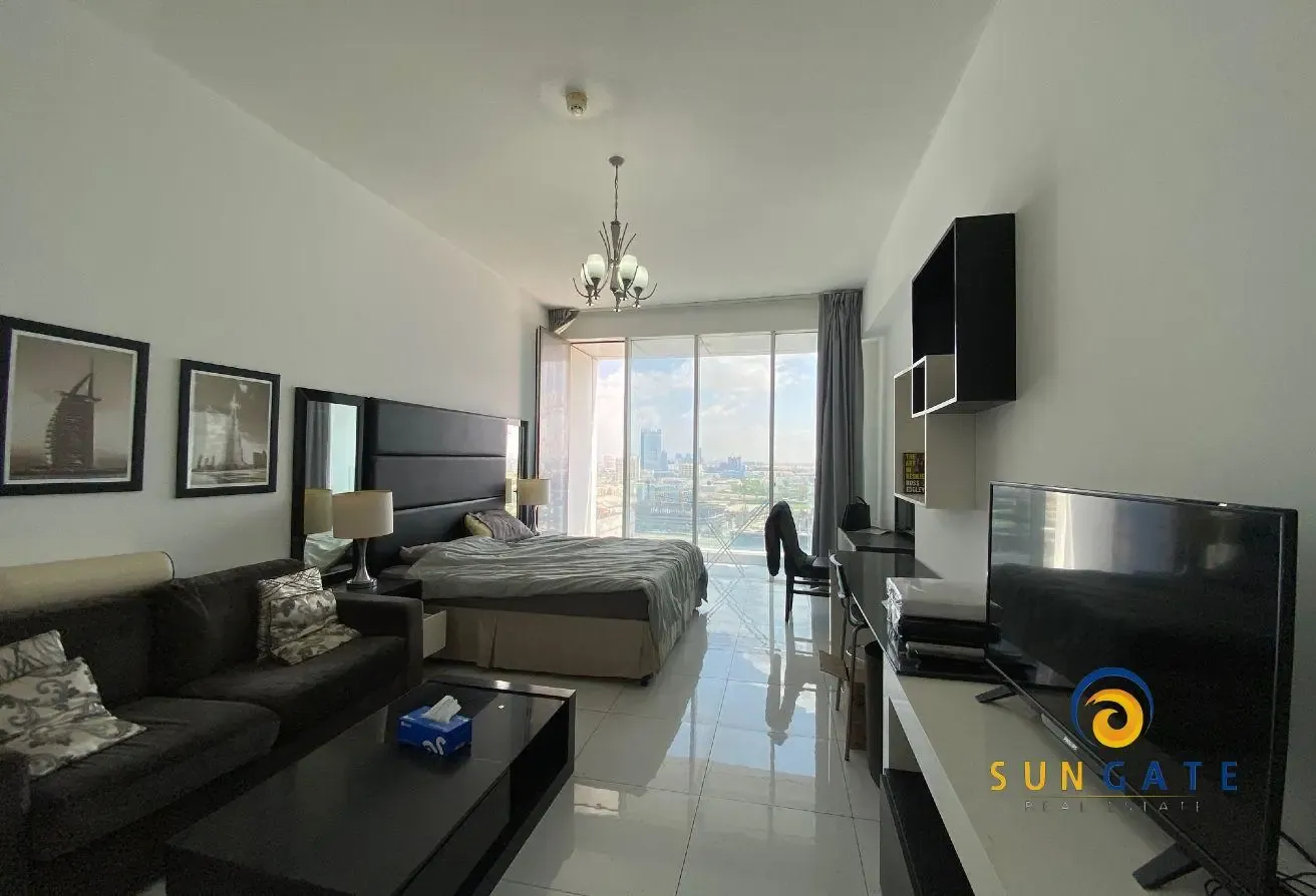 Furnished , Vacant now , high floor