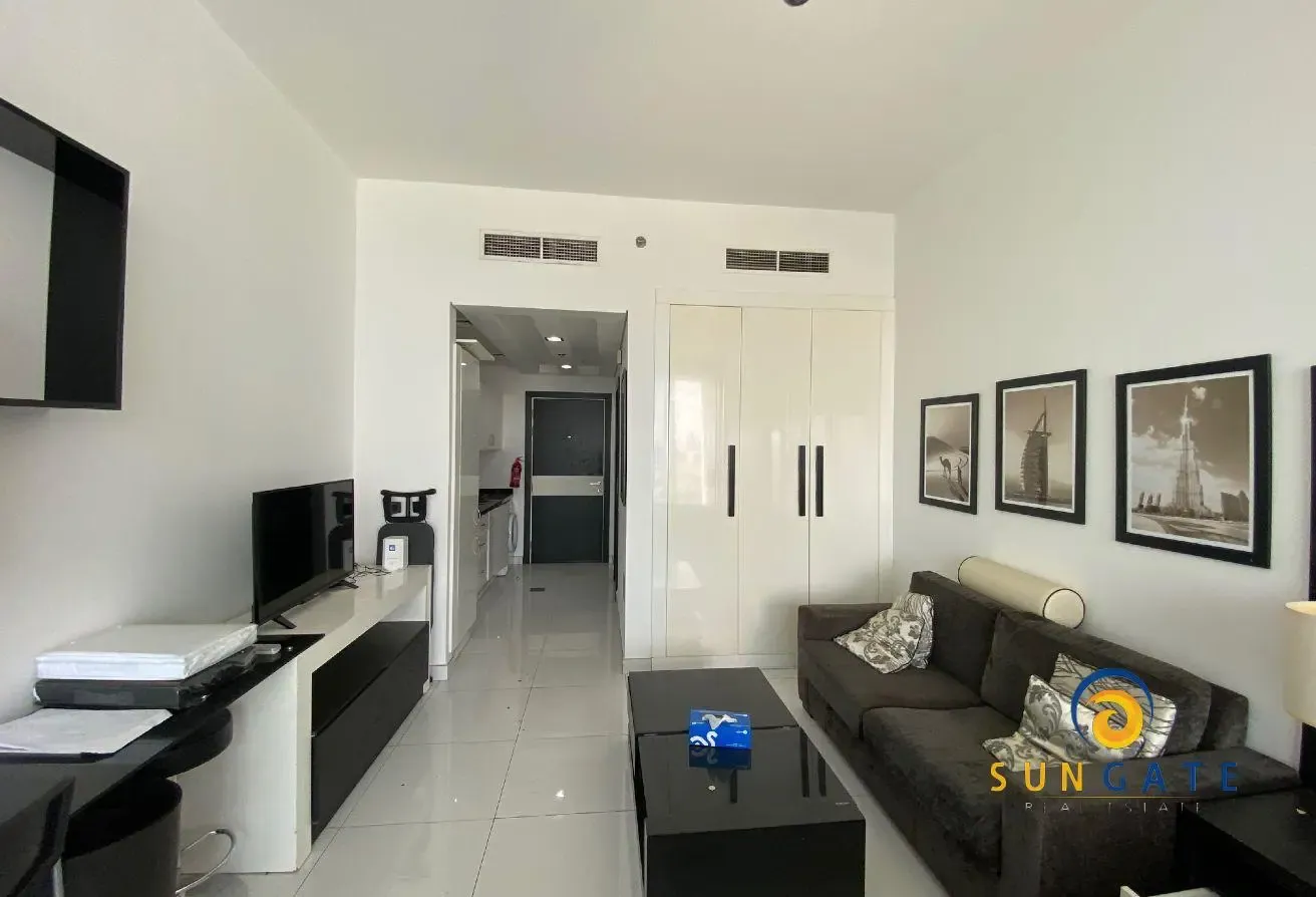 Furnished , Vacant now , high floor