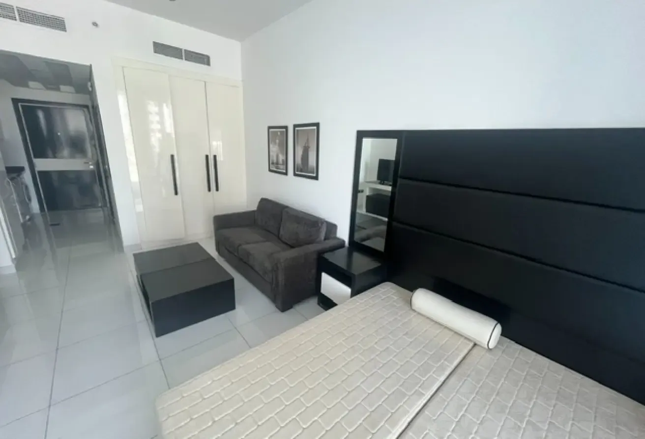 Rent Furnish Studio Giovanni Boutique Sports City