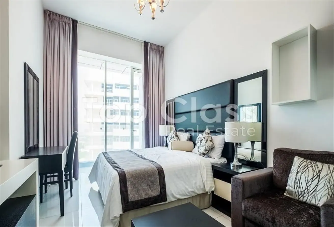 Fully Furnished | High Floor | Vacant
