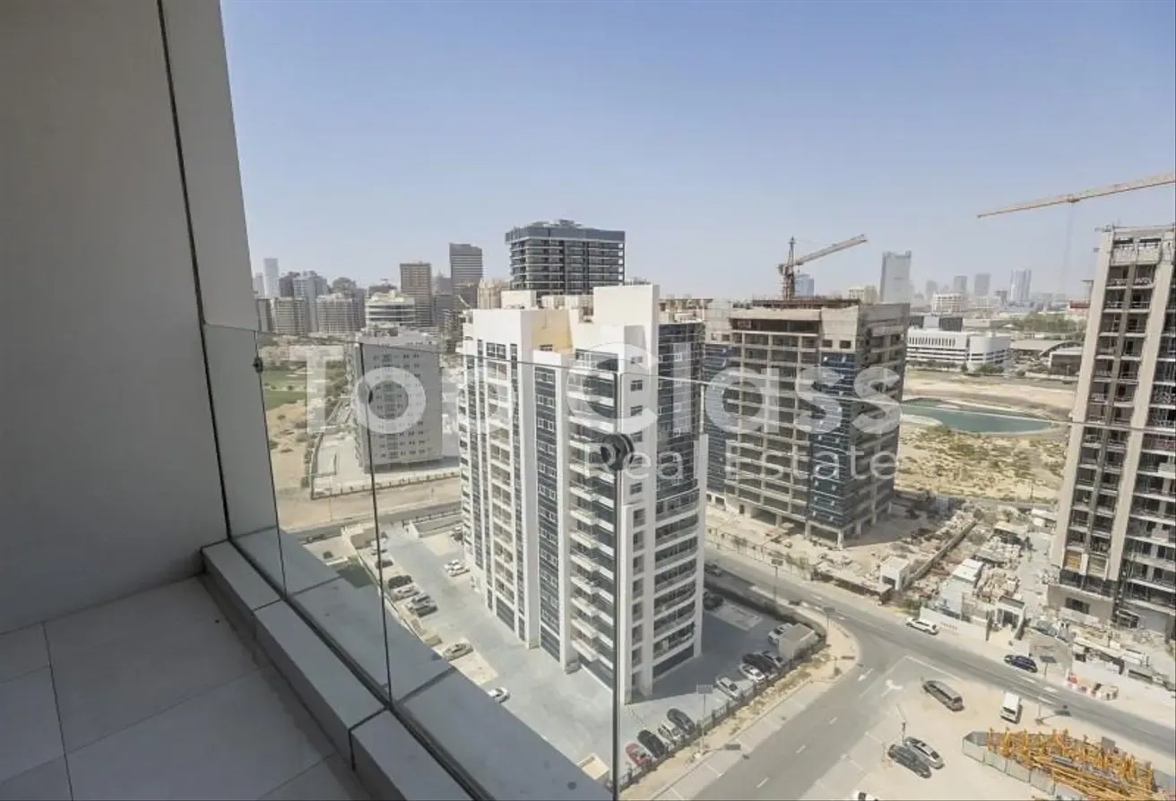 Fully Furnished | Facing Canal View | High Floor