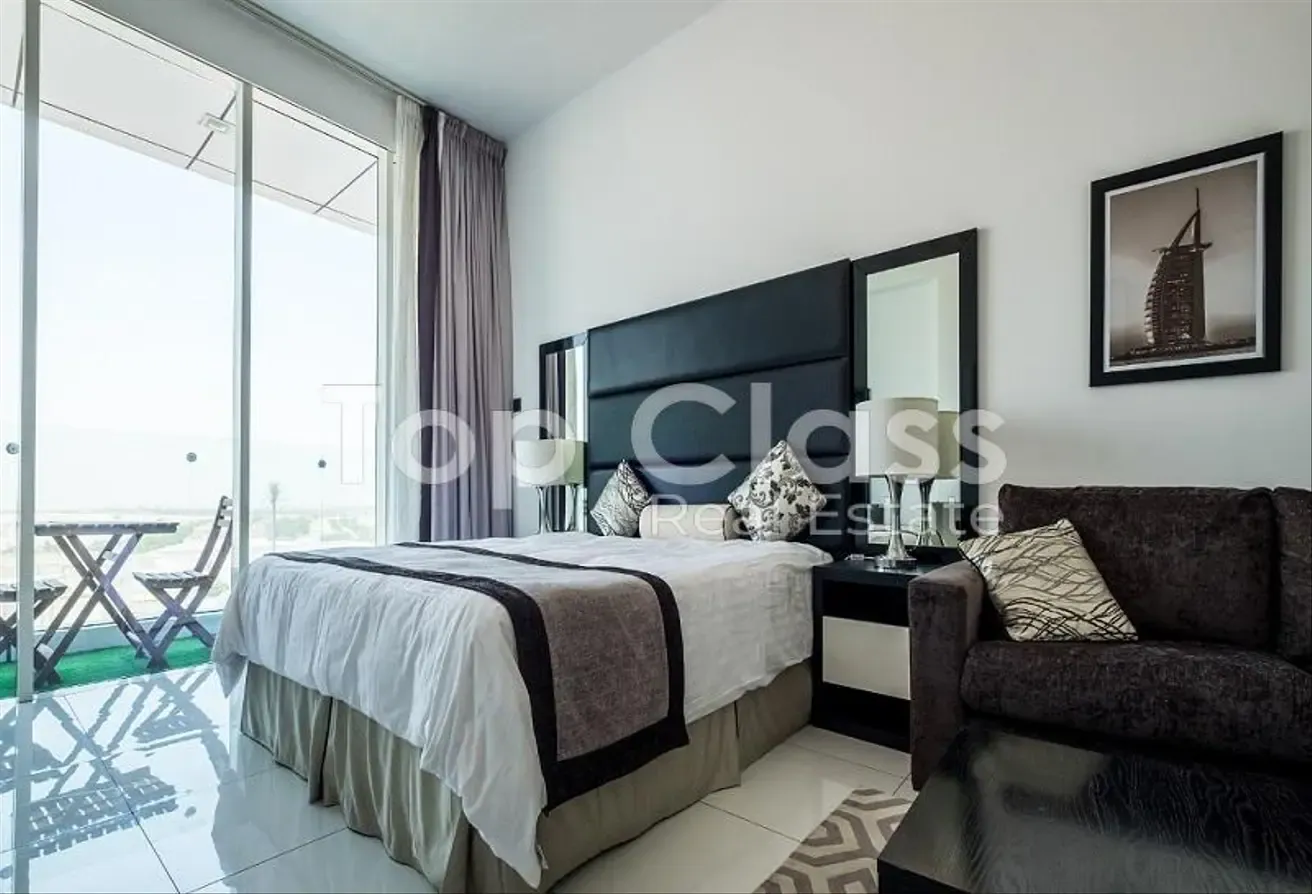 Fully Furnished | Golf Course View | High Floor