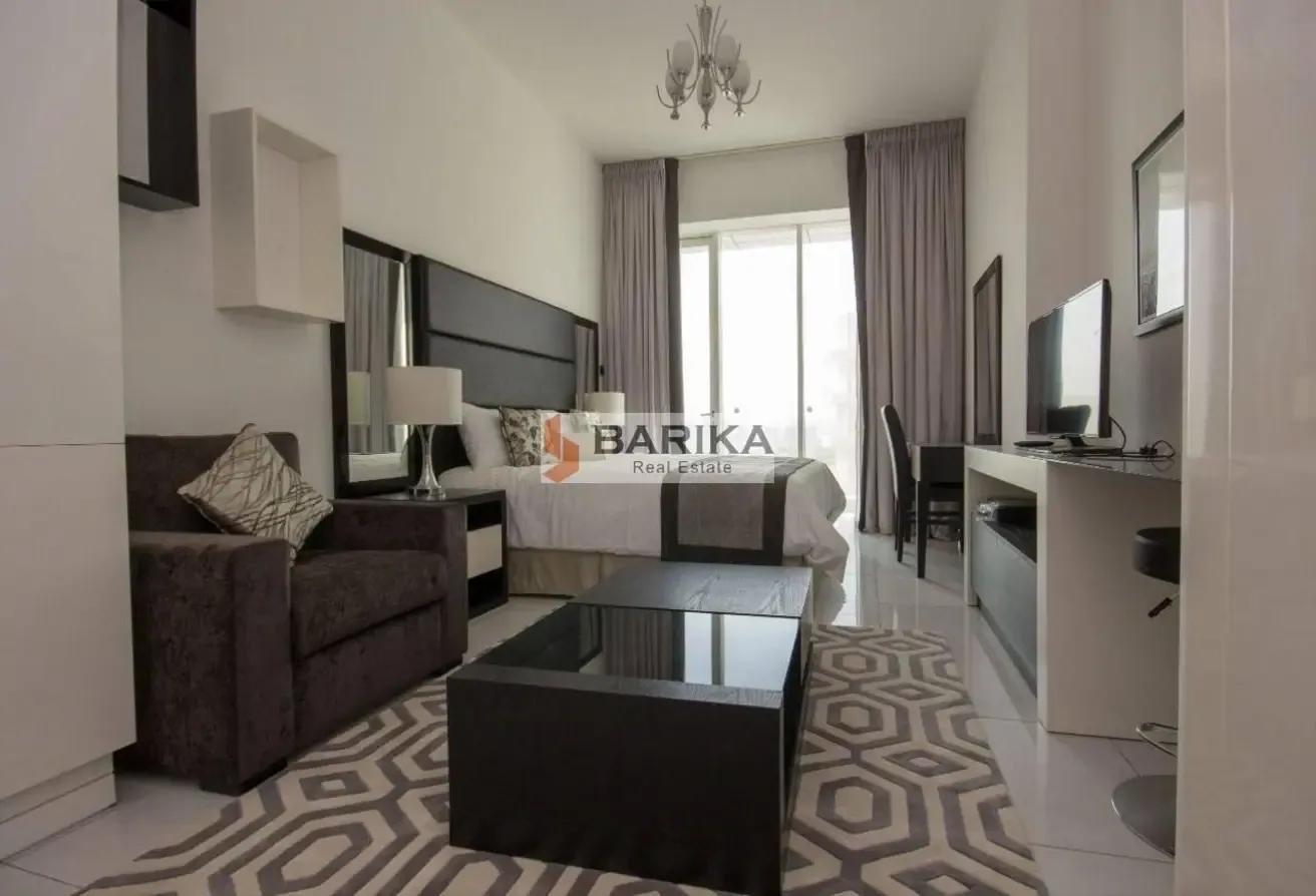 Elegant Furnished Studio |Giovanni Boutique Suites