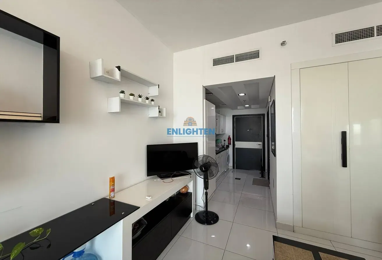 Studio Apartment | Fully Furnished | Modern Layout