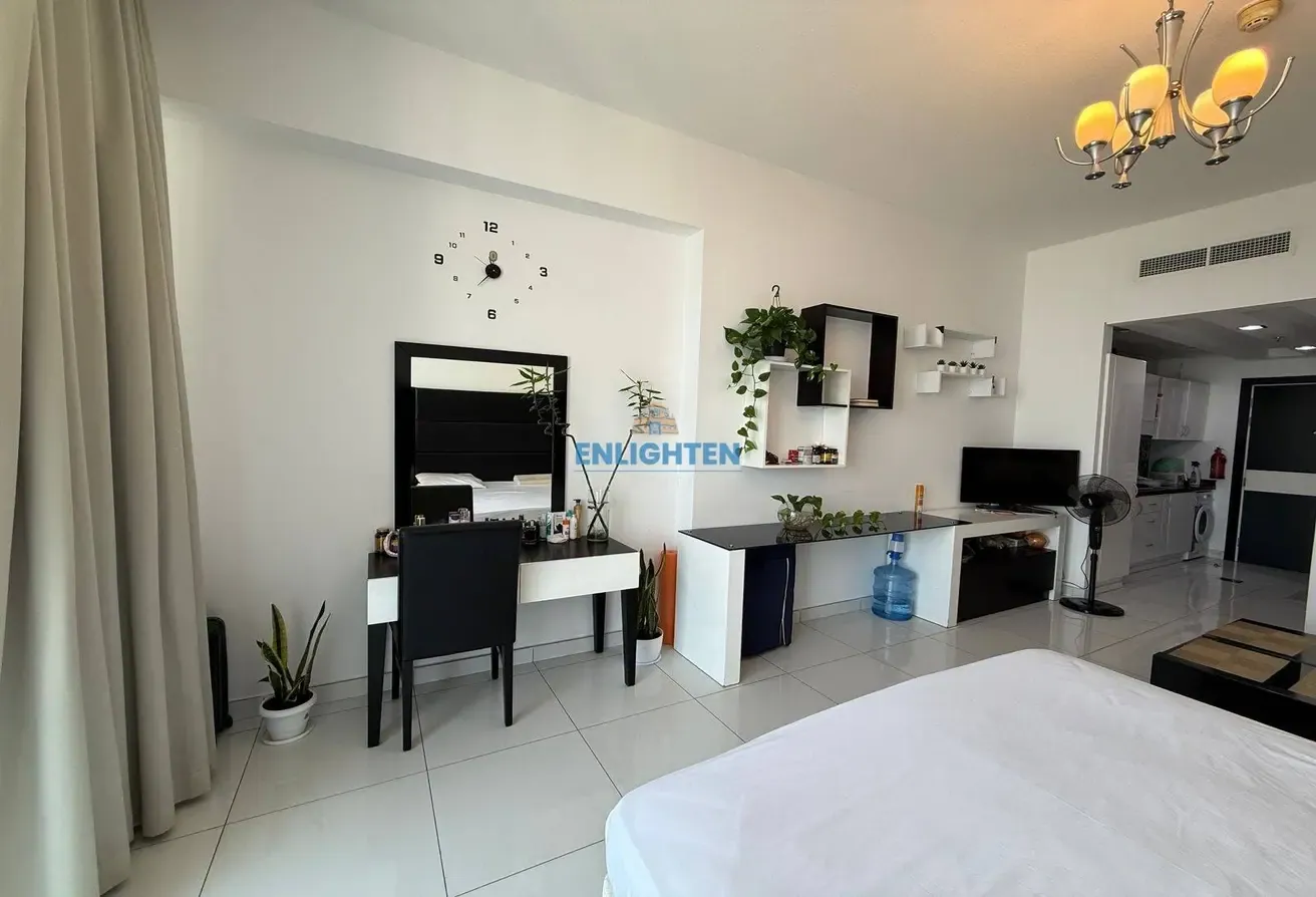 Studio Apartment | Fully Furnished | Modern Layout
