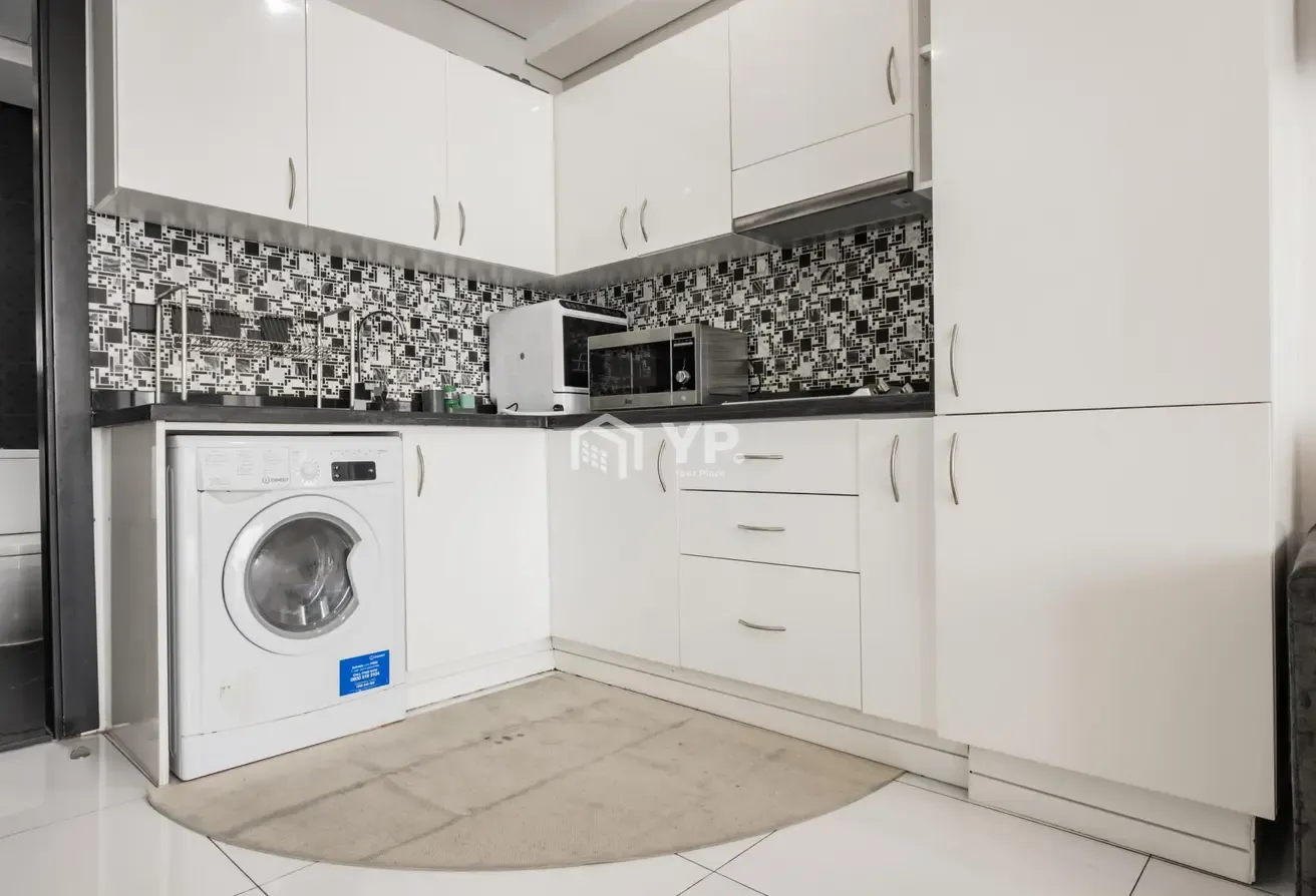 Multiple Cheques | Fully Furnished | High Floor